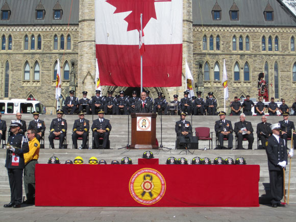 The Honourable Julian Fantino, Associate Minister of National Defence delivers remarks at the Annual Canadian Fallen Firefighters Foundation Memorial Ceremony on September 11, 2011 on Parliament Hill in Ottawa.